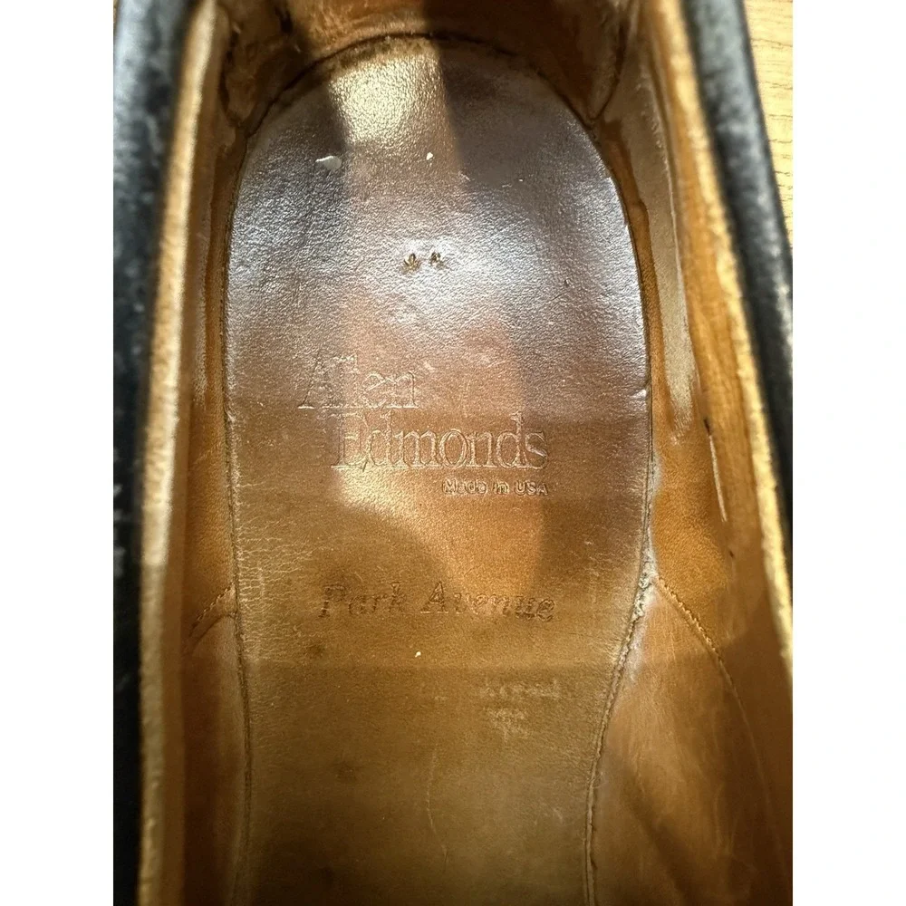 Allen Edmonds very good